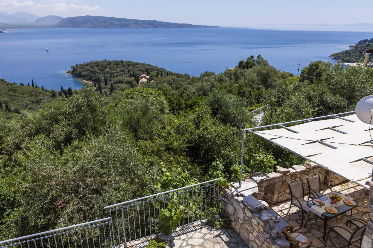 Scirocco & Folitsa Villas Agnitsini Exterior photo