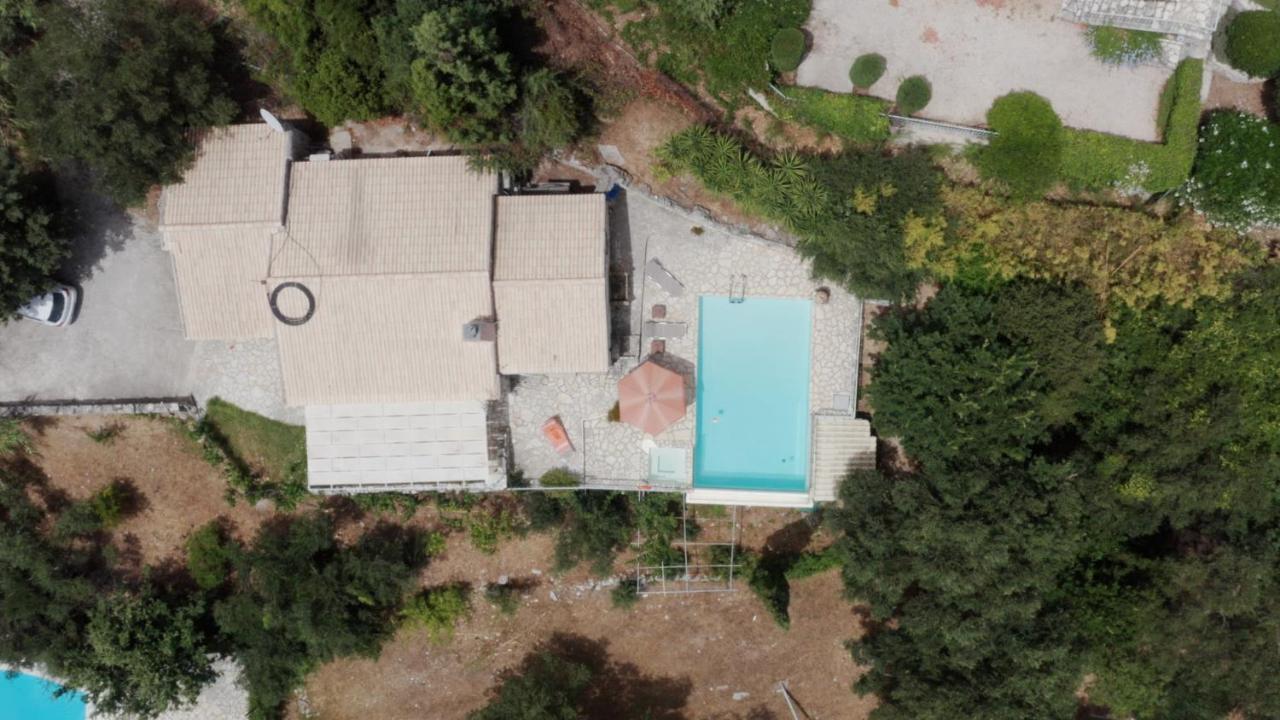 Scirocco & Folitsa Villas Agnitsini Exterior photo