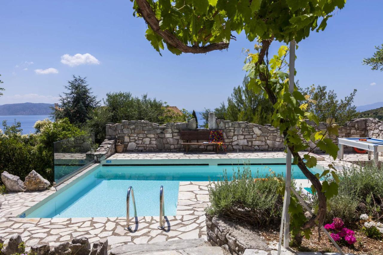 Scirocco & Folitsa Villas Agnitsini Exterior photo